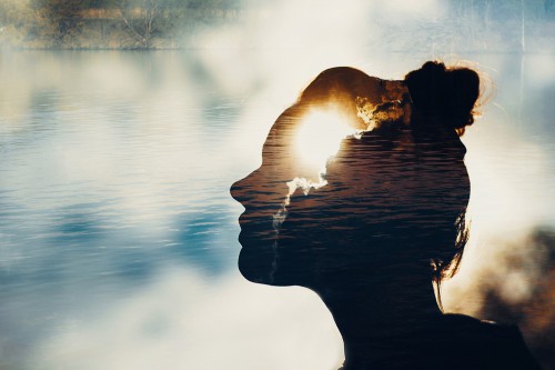 Telepathie: Foto: © Max4e_Photo / shutterstock / #435449356